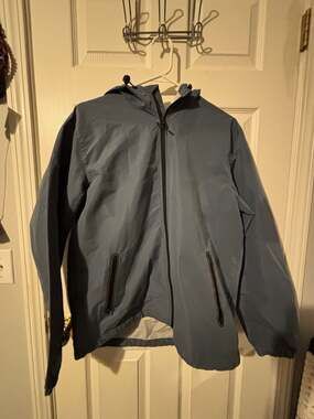 Old Navy Active Men's Large Blue Water-Resistant Hooded Windbreaker Jacket